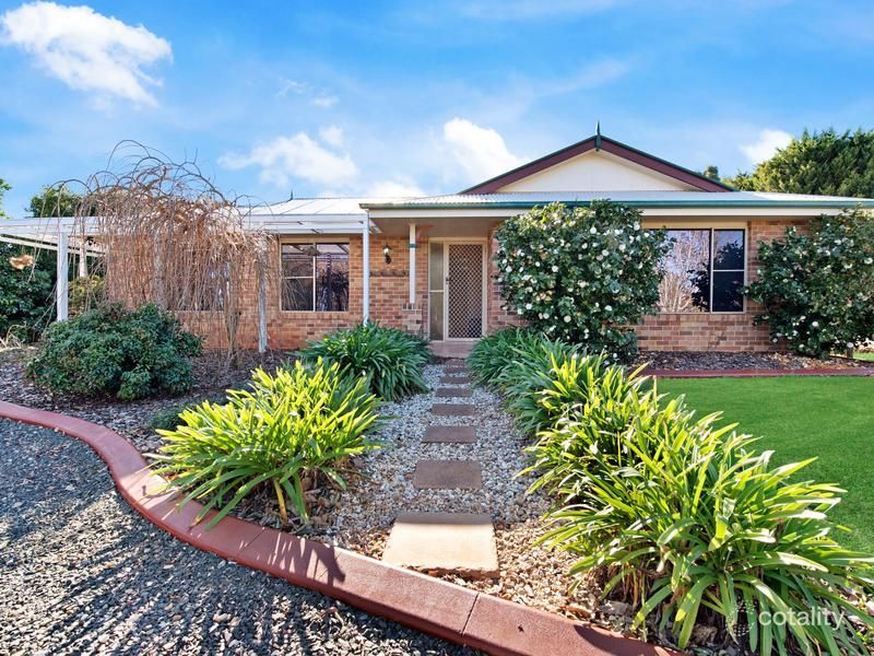 8 De Gruchy Ct, Highfields, QLD 4352