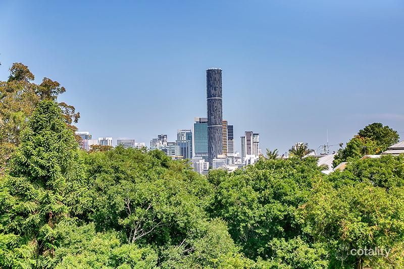 17 Wellington Rd, Red Hill, QLD 4059