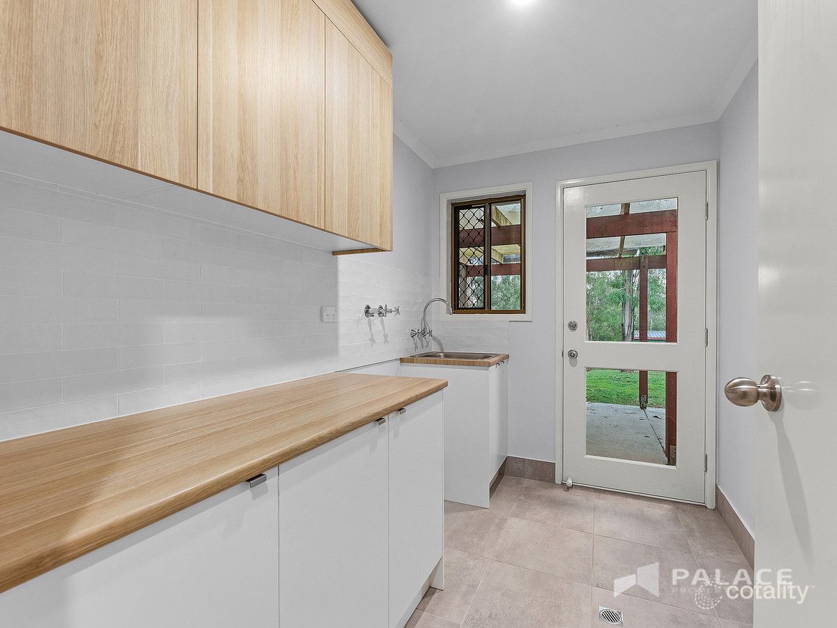 15 Riverside Ave, Barellan Point, QLD 4306