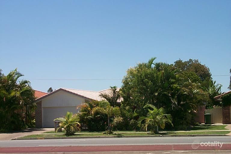95 Lae Dr, Runaway Bay, QLD 4216