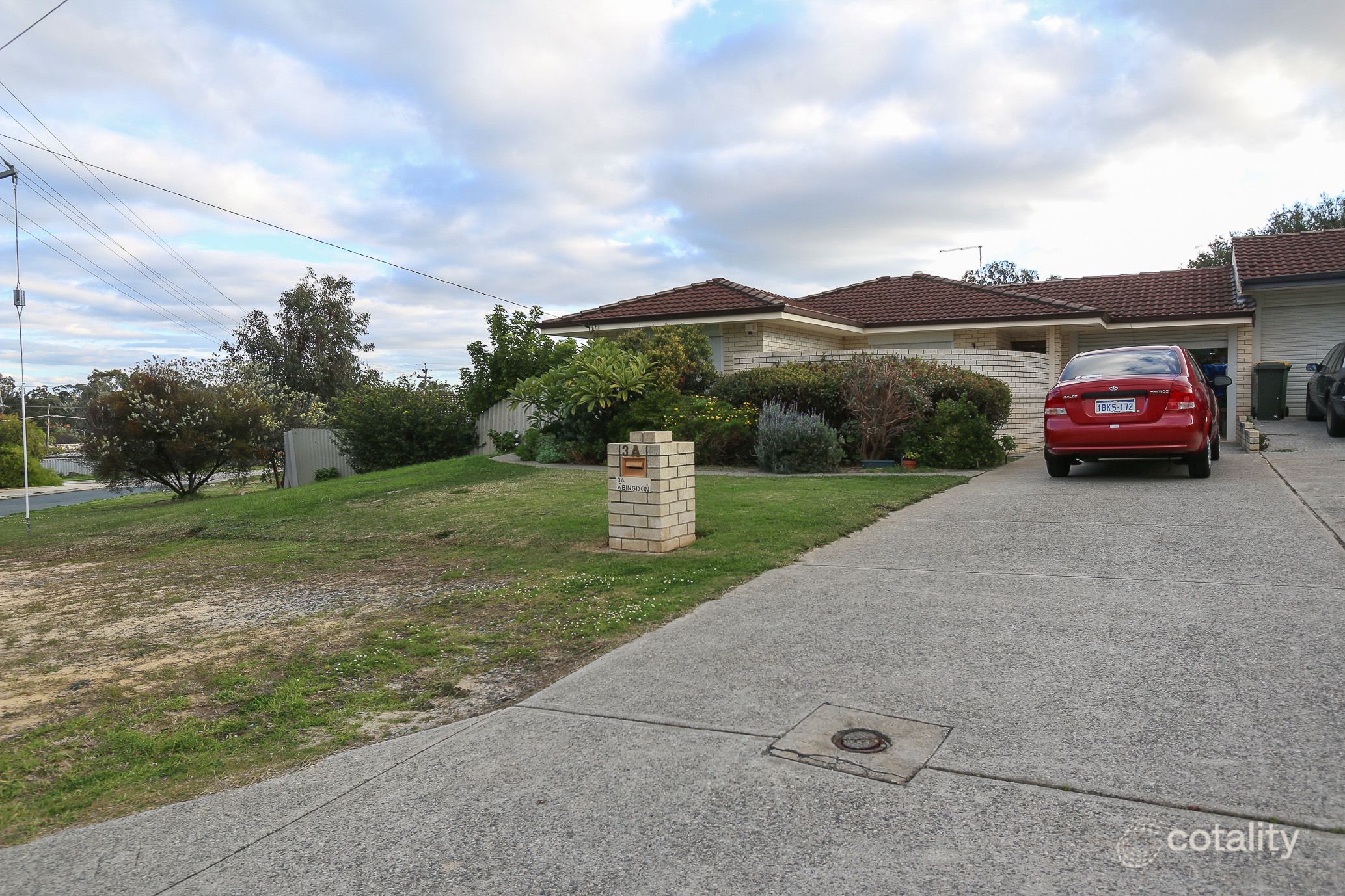 3a Abingdon Rd, Swan View, WA 6056