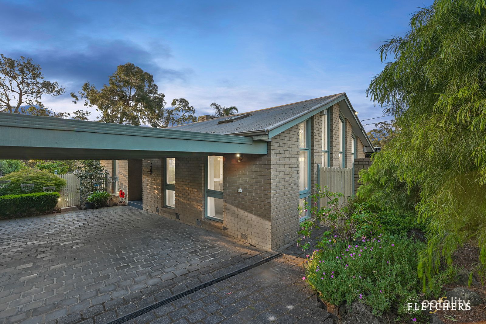 43 Park Hill Dr, Ringwood North, VIC 3134