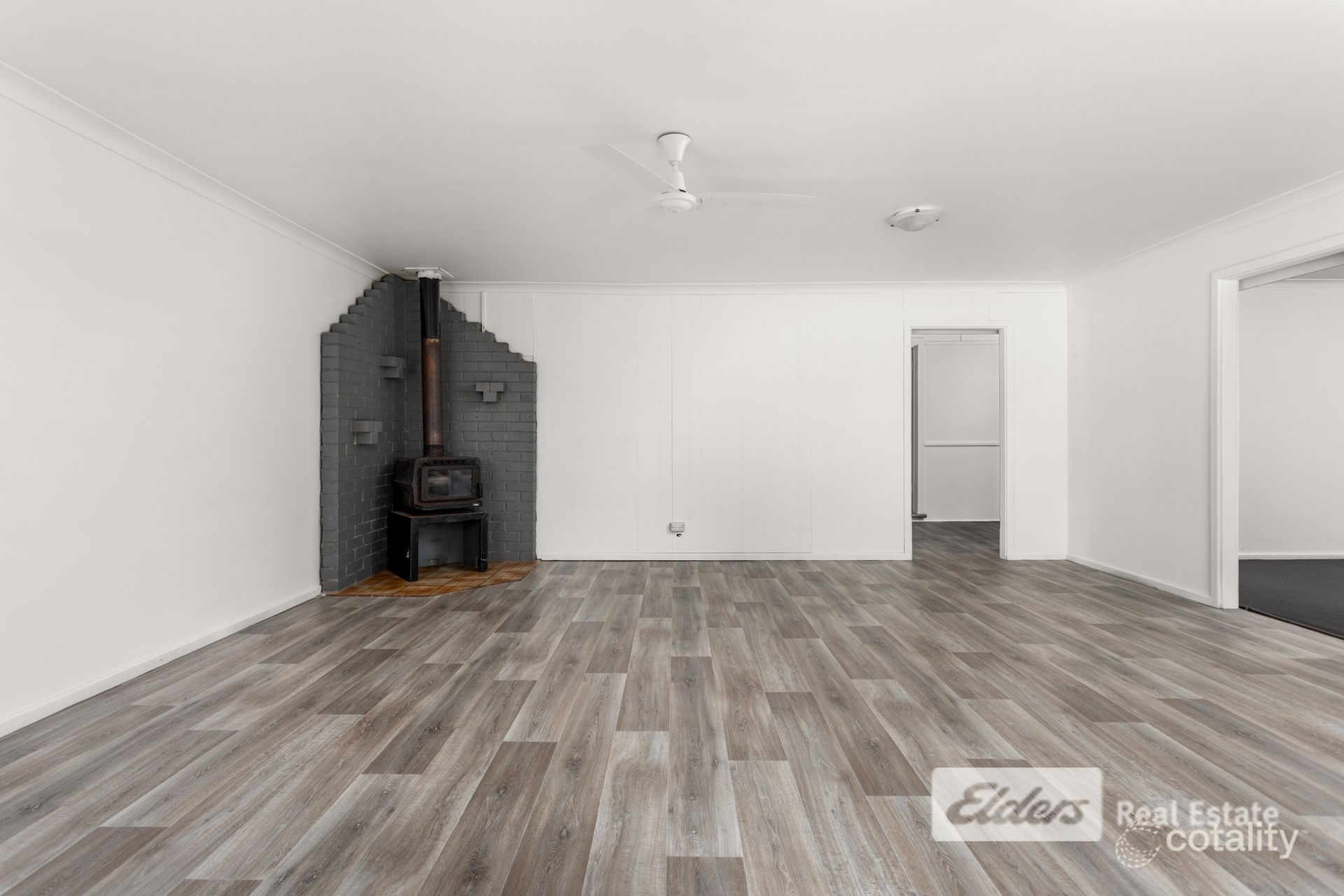 32 Uduc Rd, Harvey, WA 6220