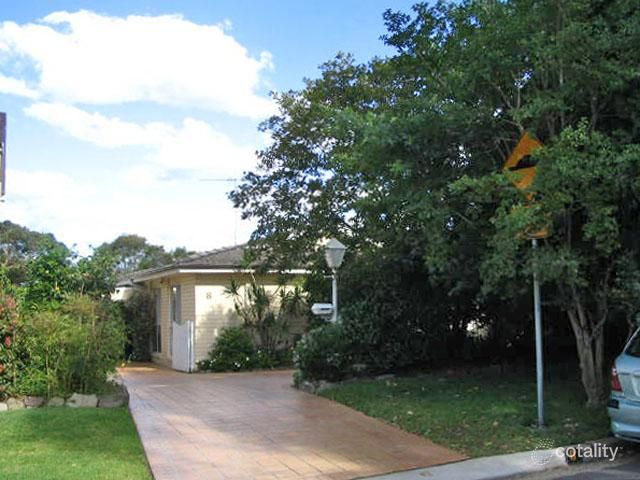 8 Bandain Ave, Kareela, NSW 2232