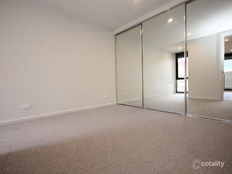 102/5 Beavers Rd, Northcote, VIC 3070