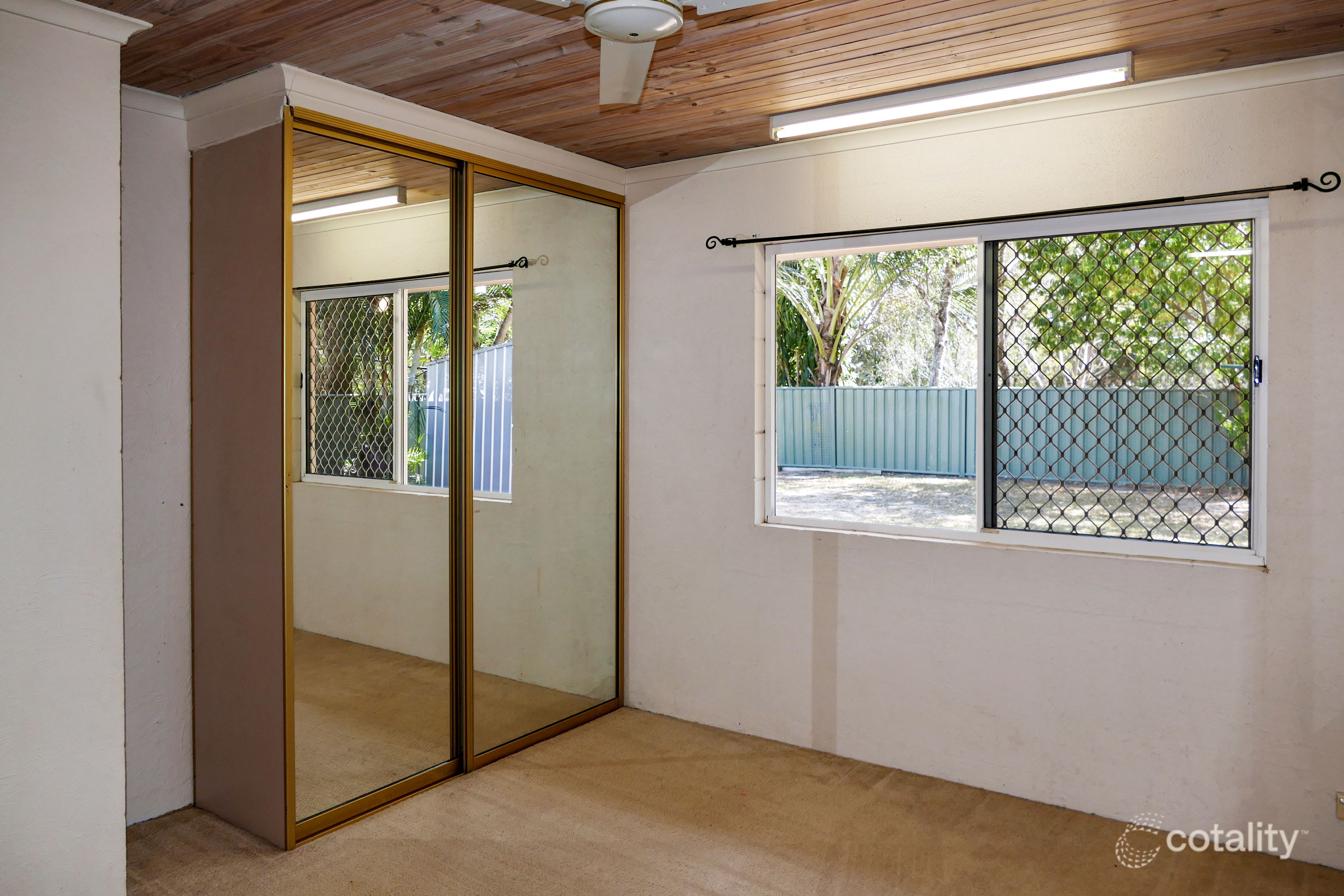 4 Edmondson Cl, Cardwell, QLD 4849