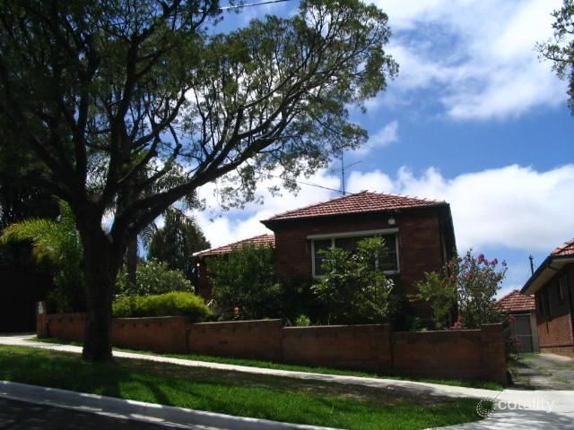 2a Pangee St, Kingsgrove, NSW 2208