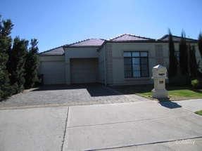 22a Bolingbroke Ave, Fulham Gardens, SA 5024