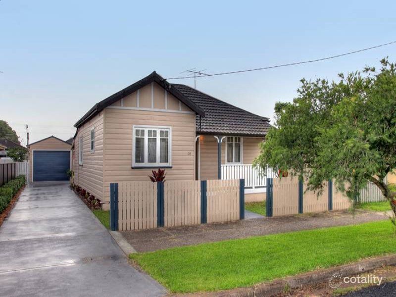 31 Gow St, Hamilton North, NSW 2292