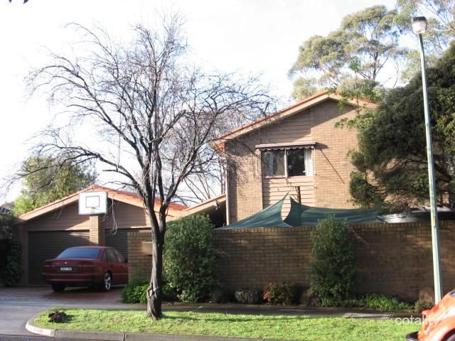 9 Larool Cl, Doncaster East, VIC 3109