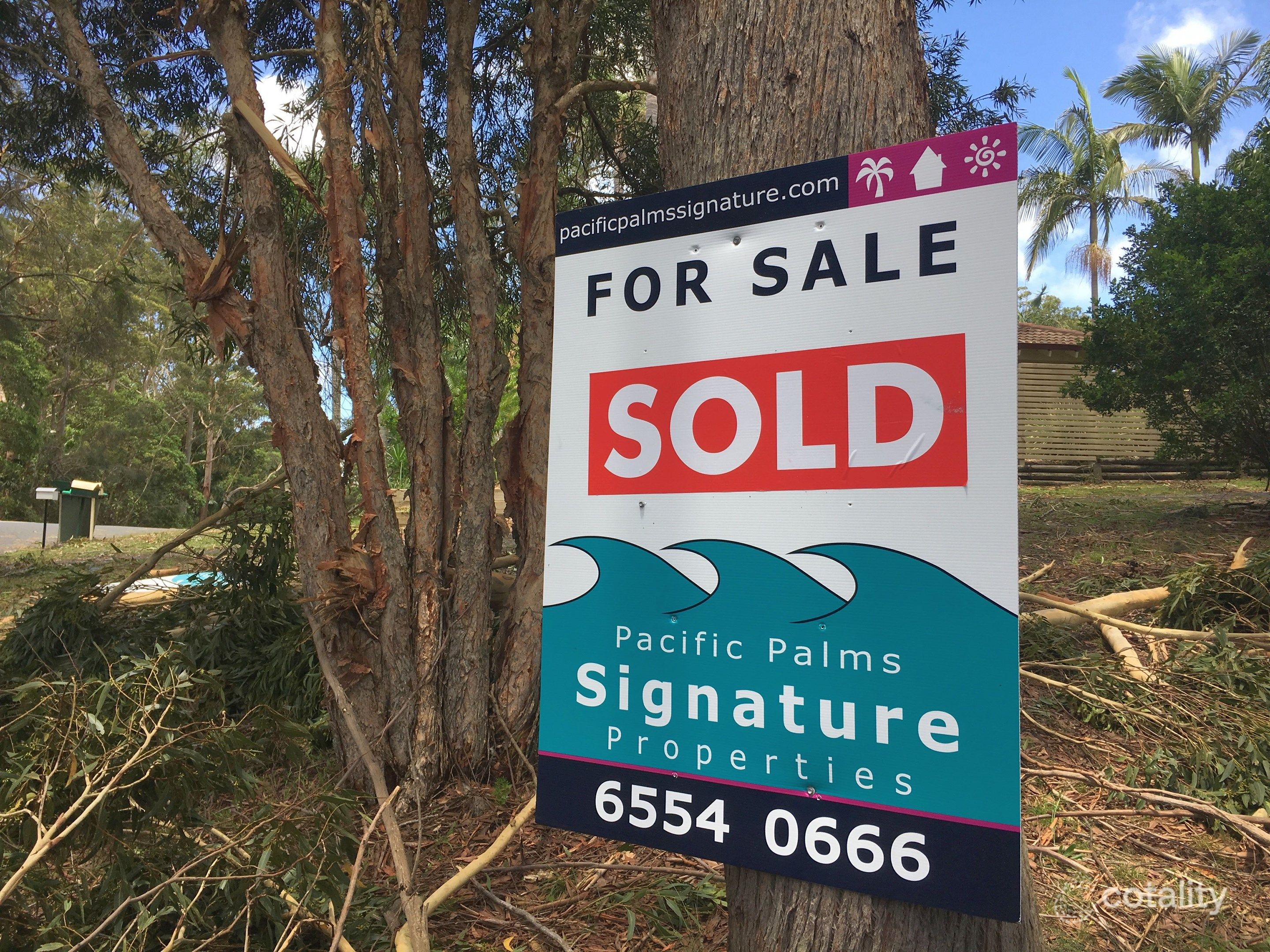 1 The Lakes Way, Elizabeth Beach, NSW 2428
