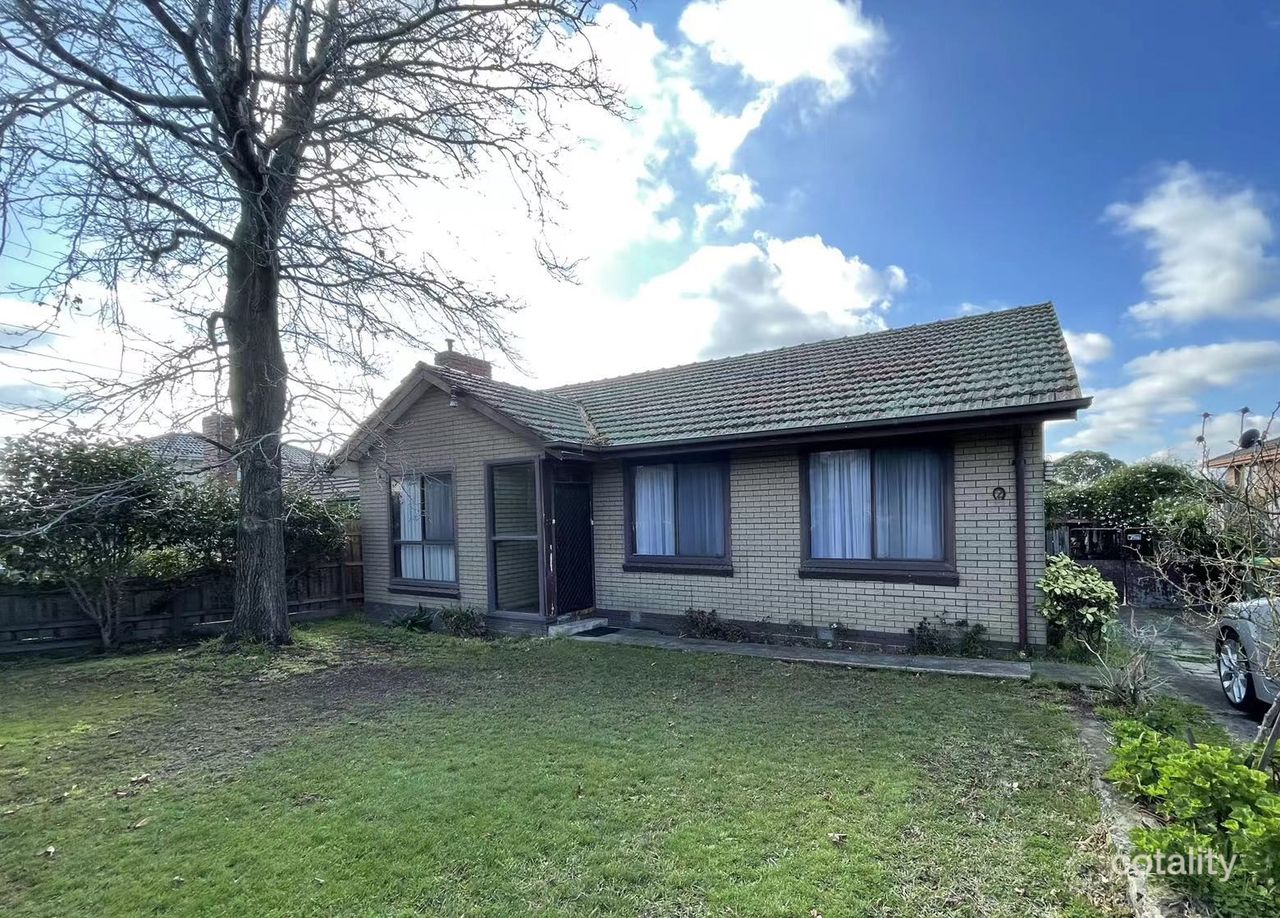 2 Loddon Ave, Reservoir, VIC 3073