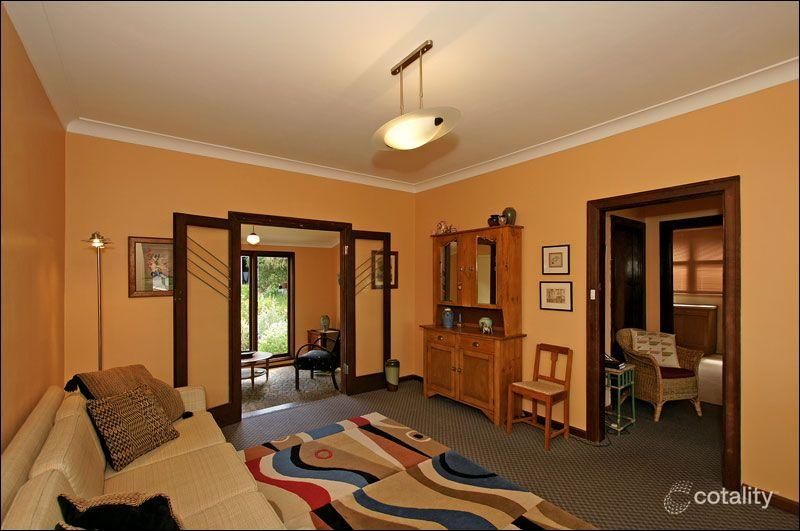 5 Shaftesbury Ave, Bayswater, WA 6053