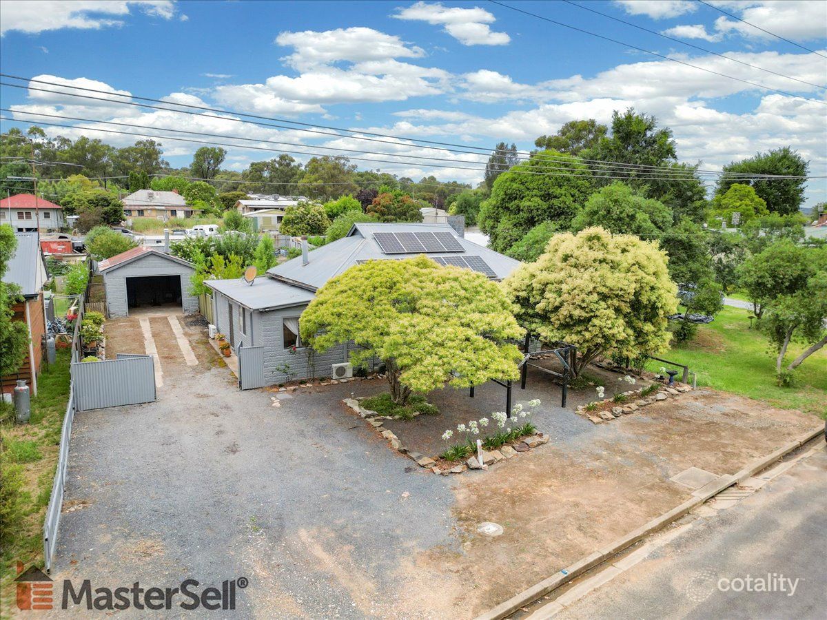 19 Sydney St, Tarcutta, NSW 2652