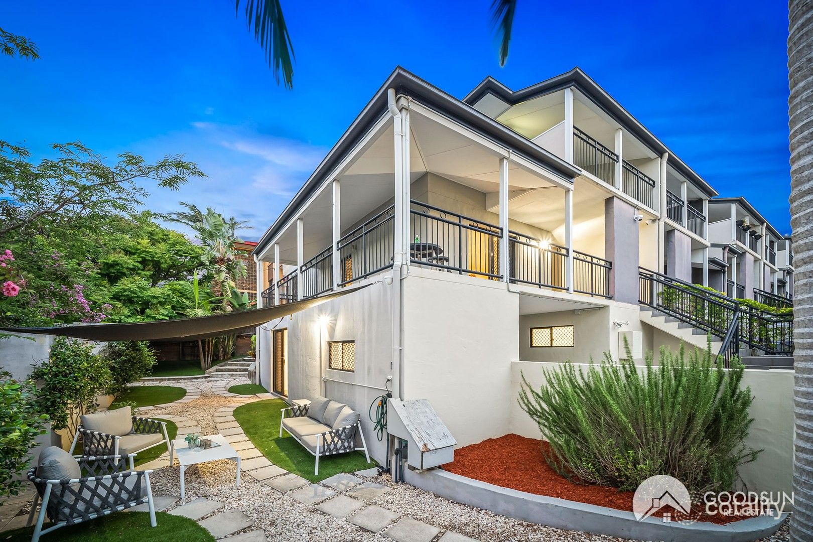 2 Alva Tce, Gordon Park, QLD 4031