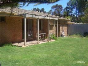 1/104 Paris Rd, Australind, WA 6233