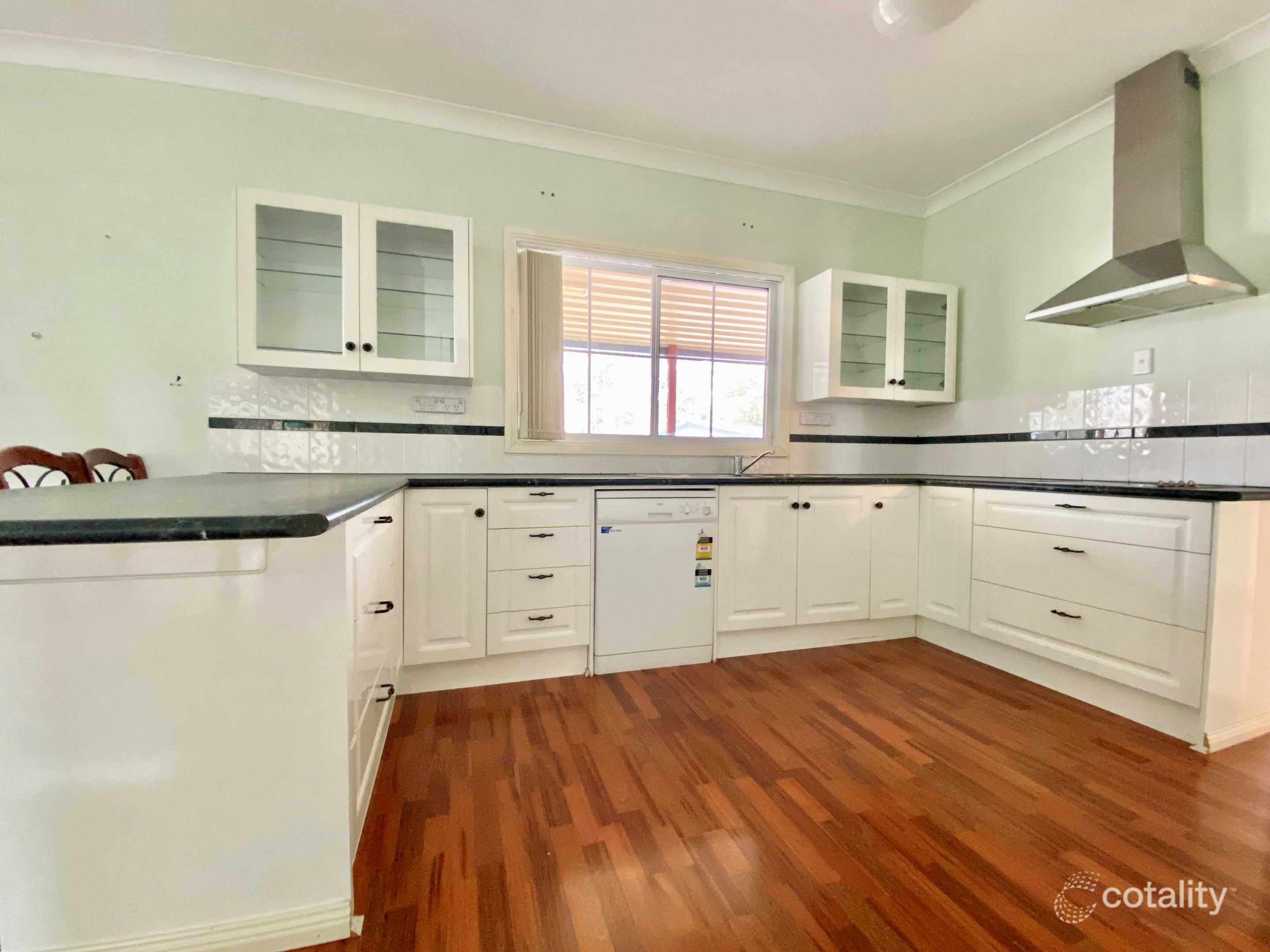 10 Natalie Ct, Regency Downs, QLD 4341