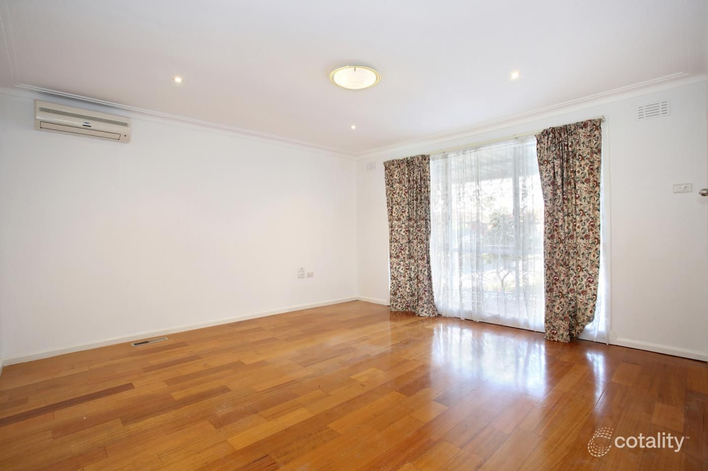 5 Ireland Rd, Clayton South, VIC 3169