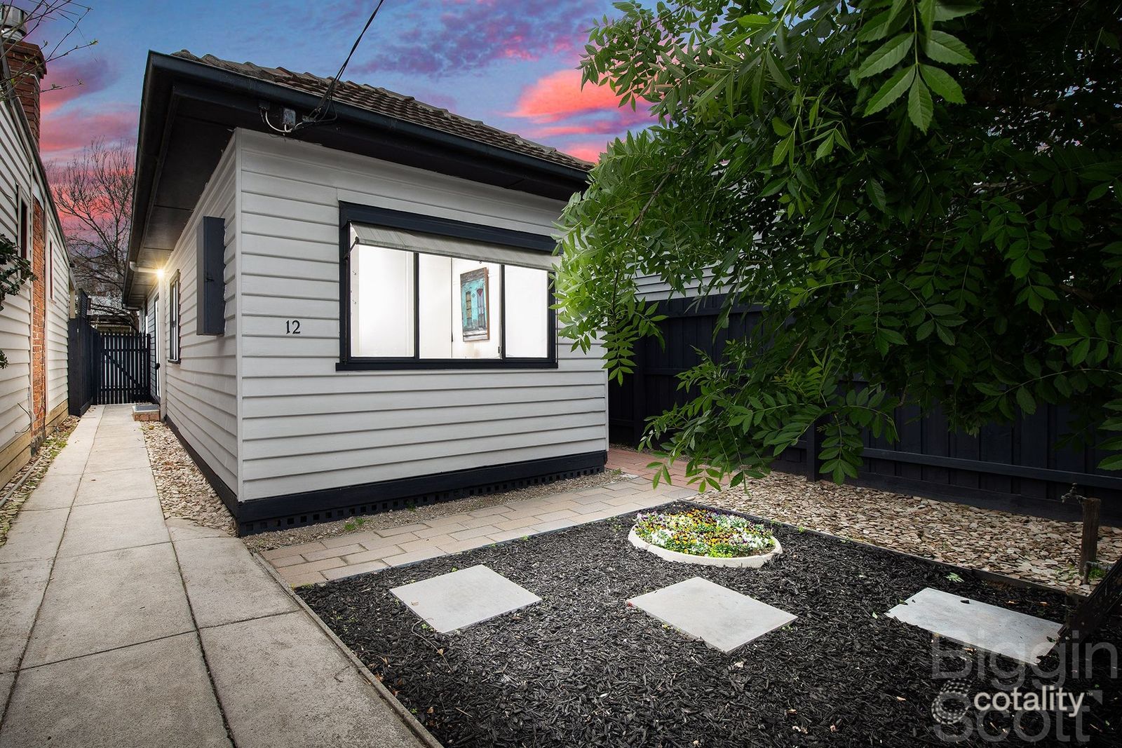 12 John St, Flemington, VIC 3031