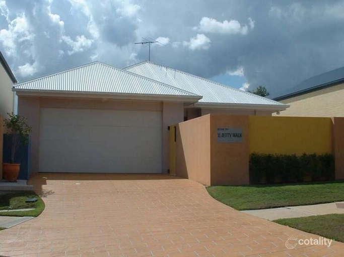 11 Jetty Walk, Forest Lake, QLD 4078
