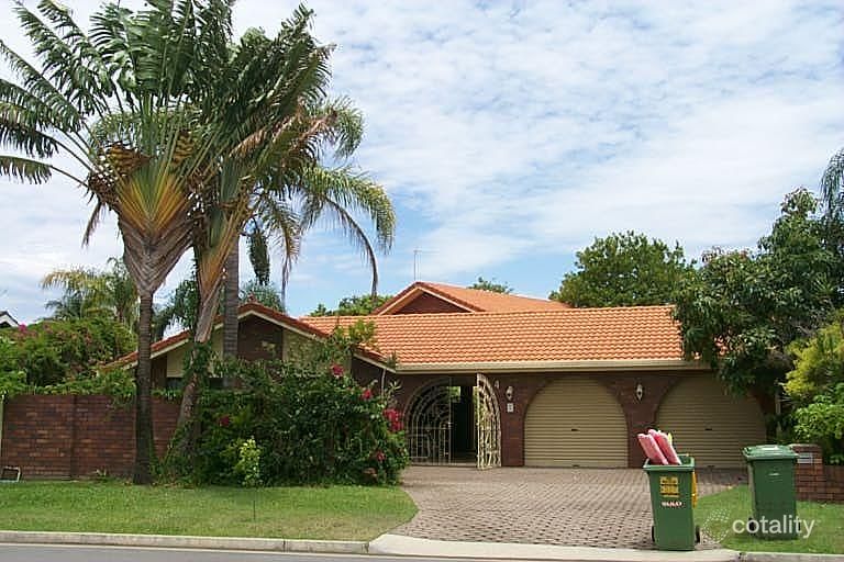 4 Neptune Ct, Surfers Paradise, QLD 4217