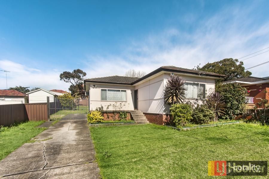 22 Mandoon Rd, Girraween, NSW 2145