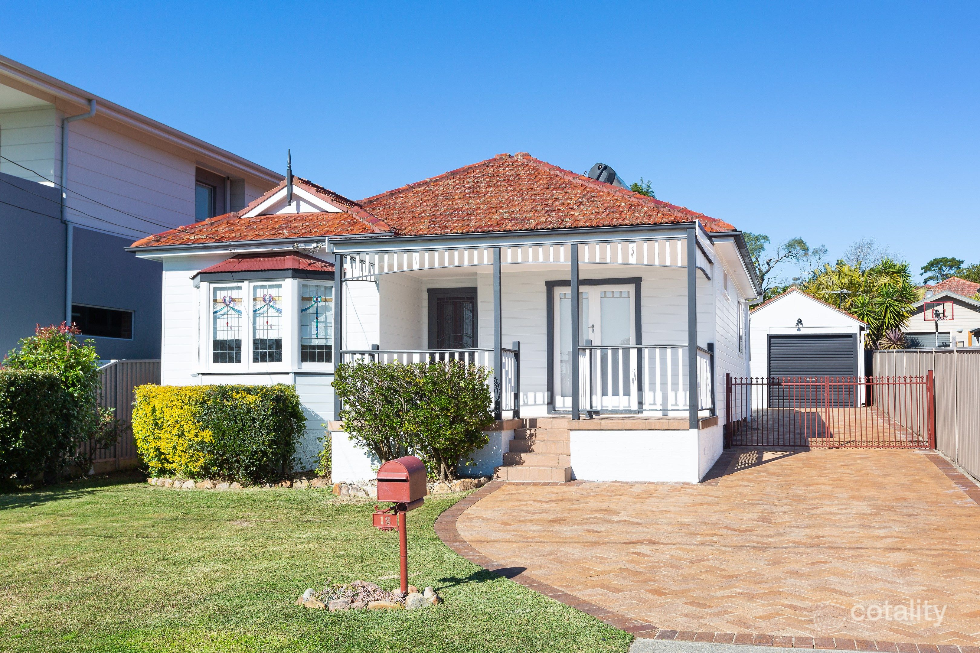 12 Bellevue Pde, Caringbah, NSW 2229