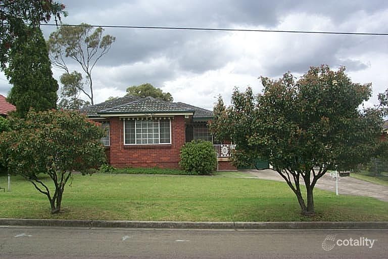 23 Fiona St, Woodpark, NSW 2164