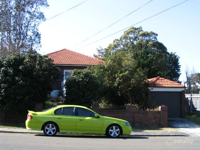 6 St Helena Pde, Eastlakes, NSW 2018