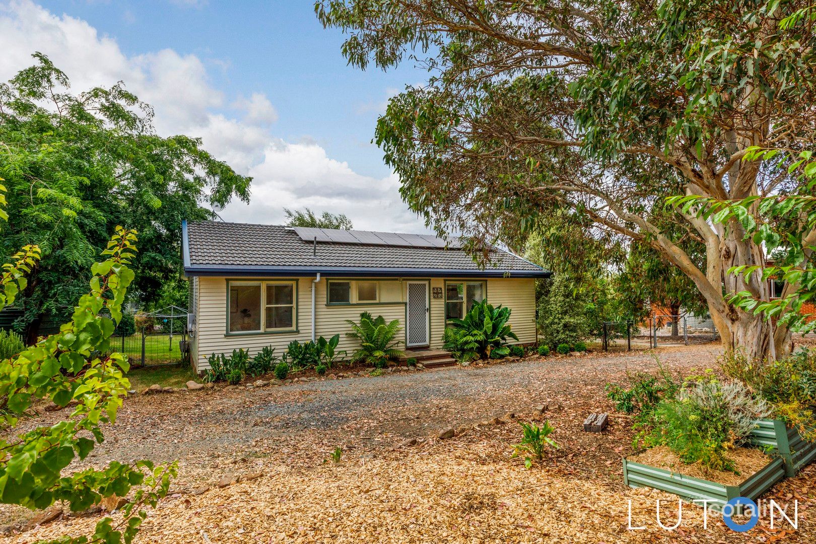 26 Jim Bradley Cres, Uriarra Village, ACT 2611