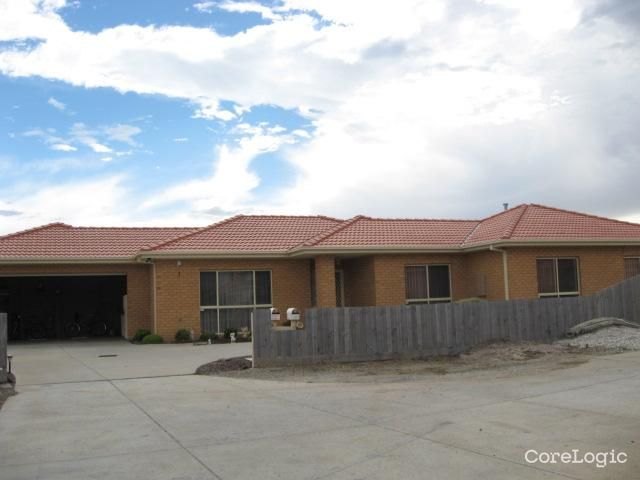 1/12 Padula Ct, Hillside, VIC 3037