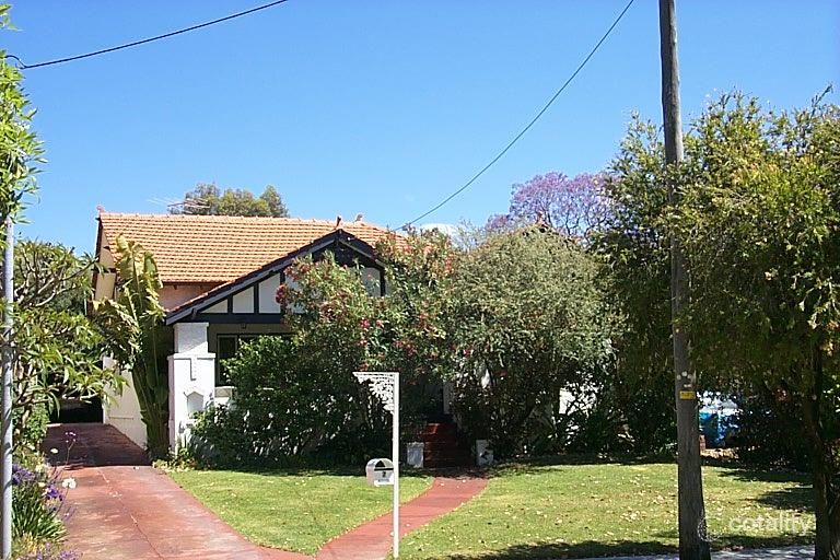 7 Mcpherson St, Menora, WA 6050