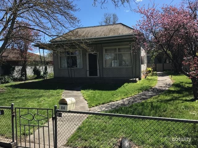 84 Neill St, Beaufort, VIC 3373