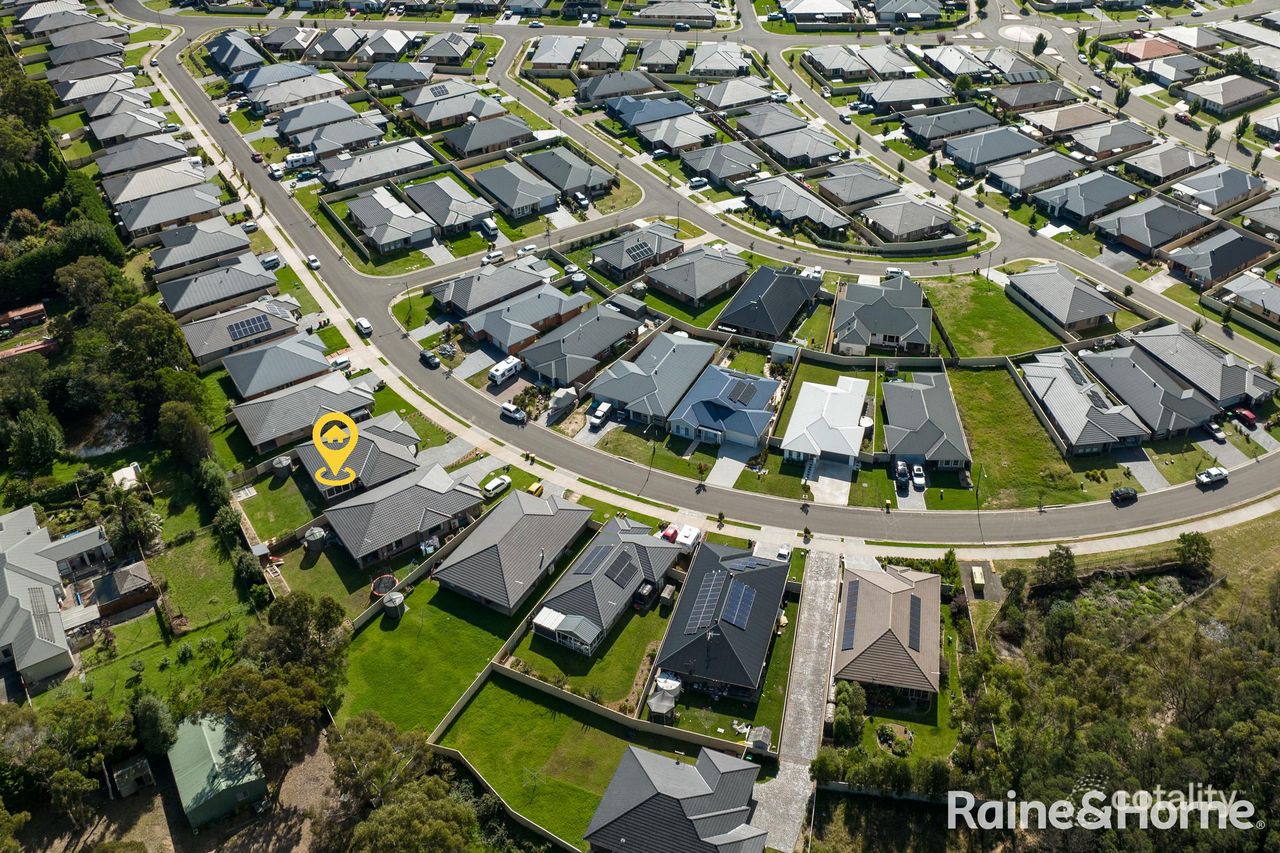 17 Red Gum Dr, Braemar, NSW 2575