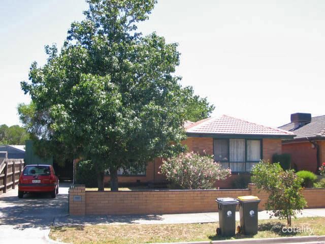 11 Oulton St, Fawkner, VIC 3060