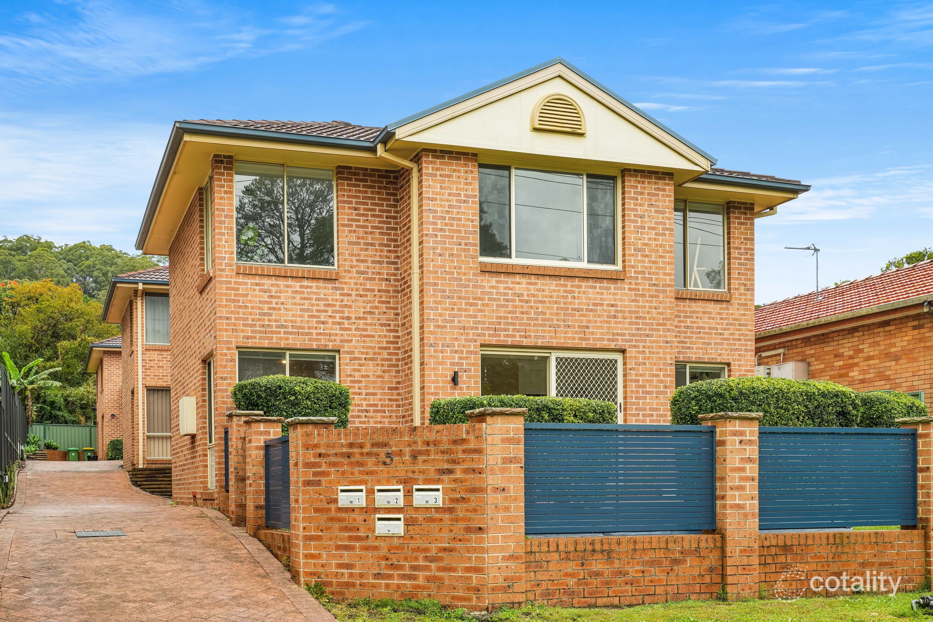 1/5 Beane St W, Gosford, NSW 2250