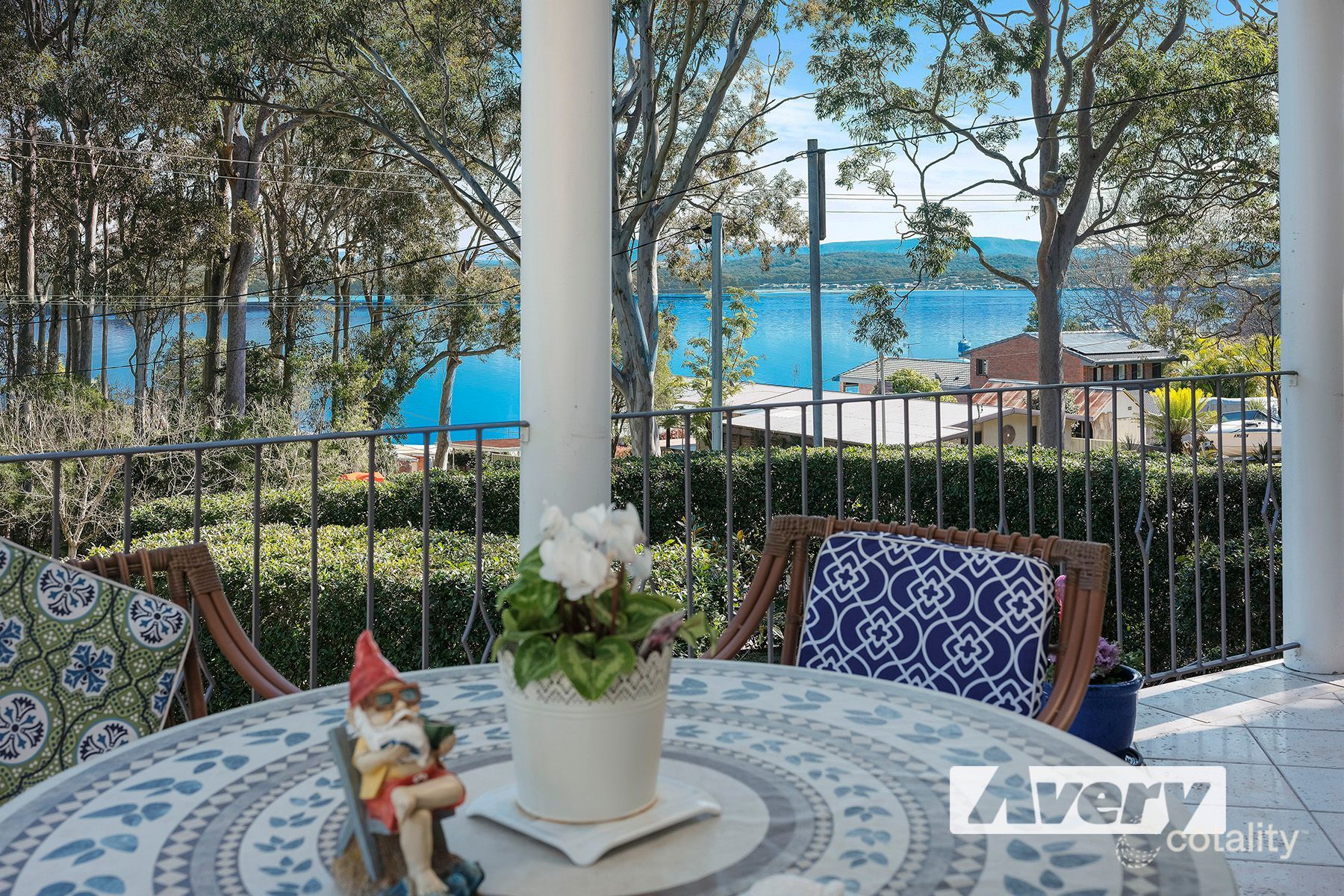 144 Coal Point Rd, Coal Point, NSW 2283