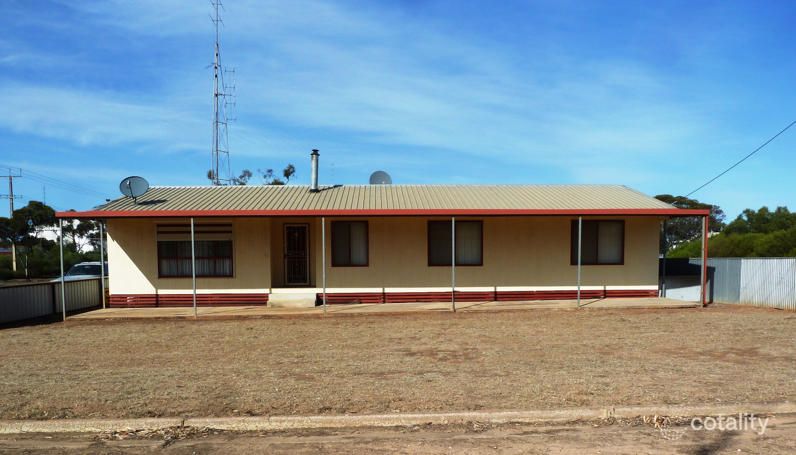 14 Travers Tce, Minnipa, SA 5654