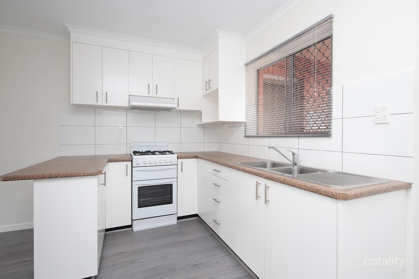 4/11 Carl St, Woolloongabba, QLD 4102