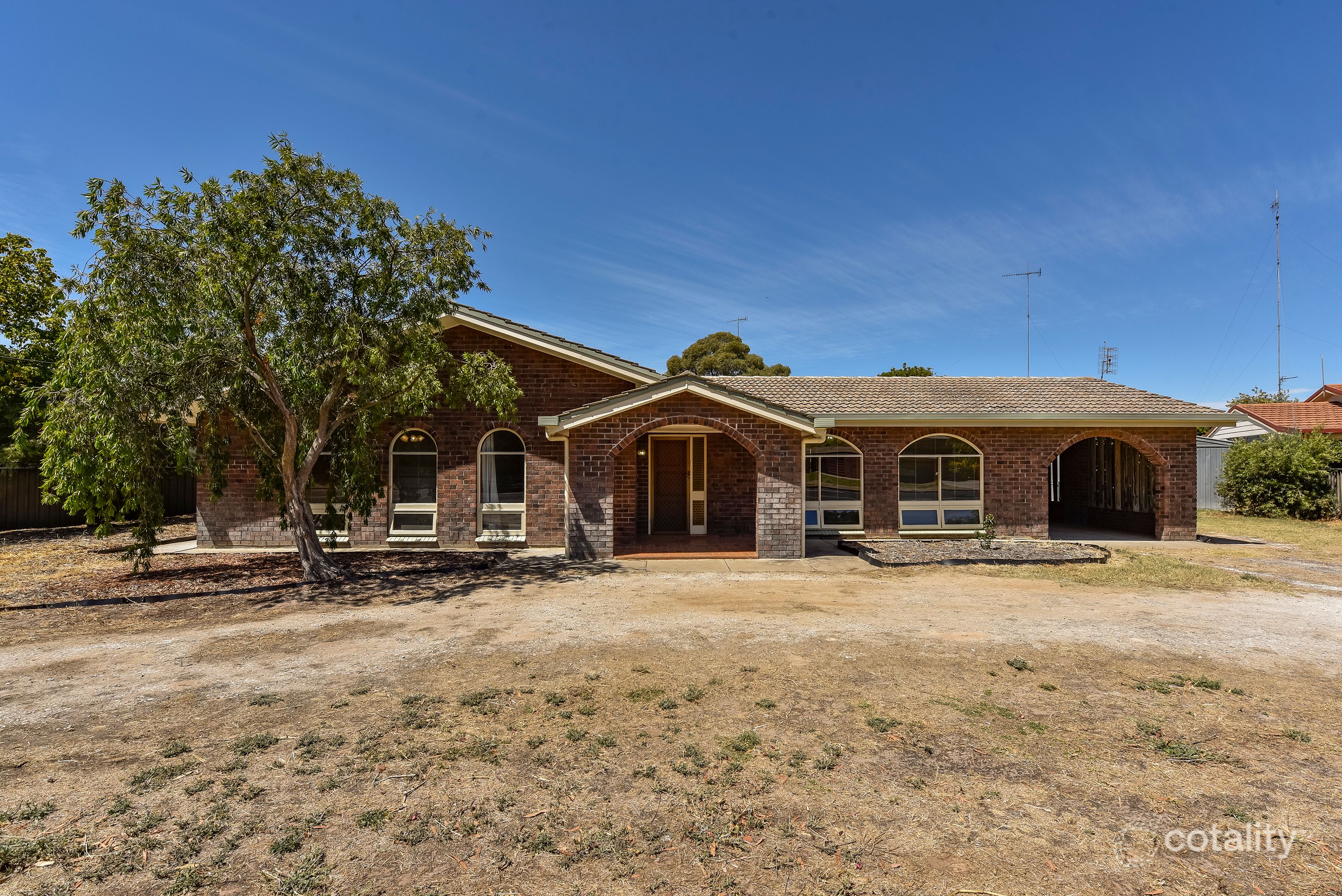 28 Pigeon Flat Rd, Bordertown, SA 5268
