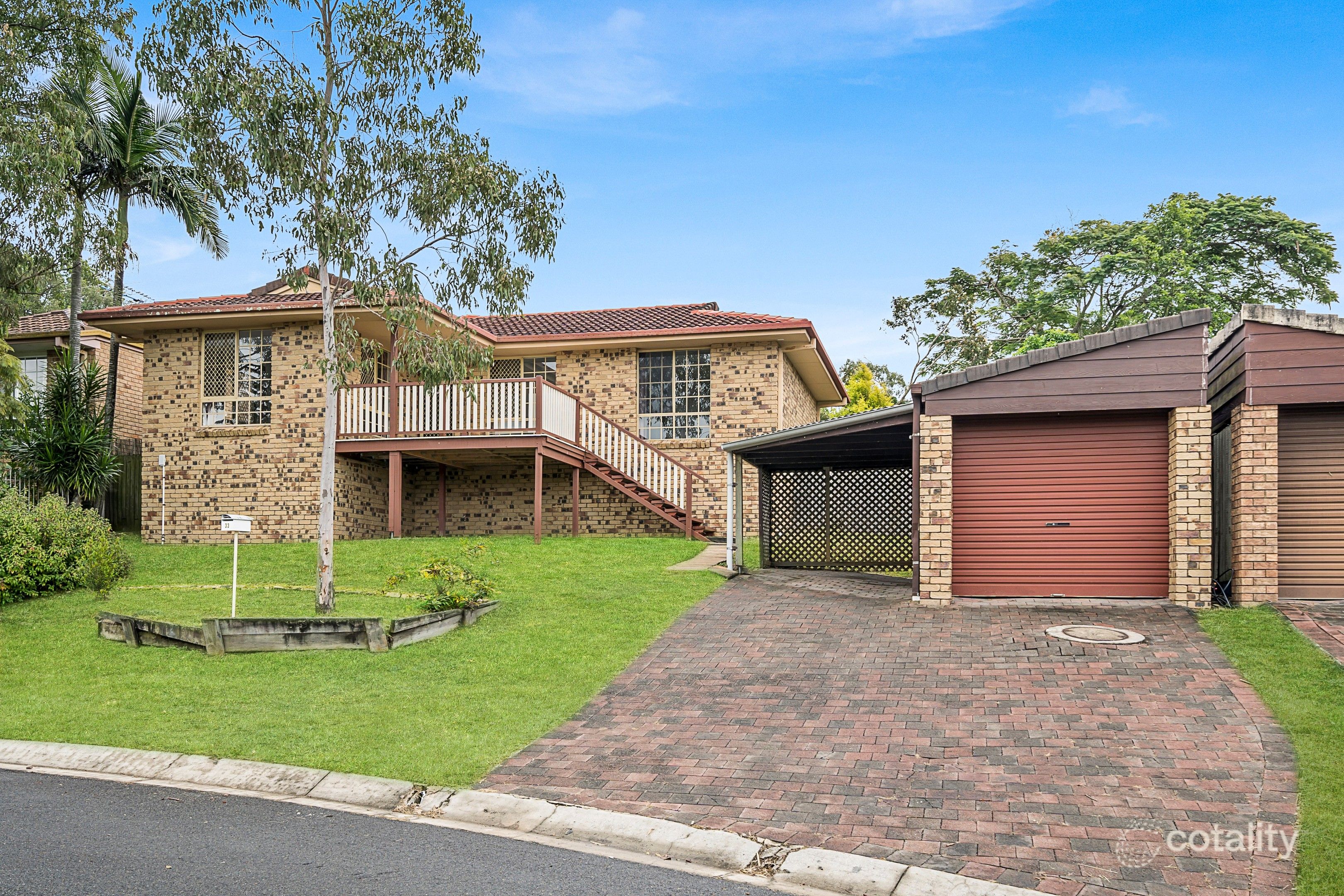 33 Tregana Cct, Edens Landing, QLD 4207