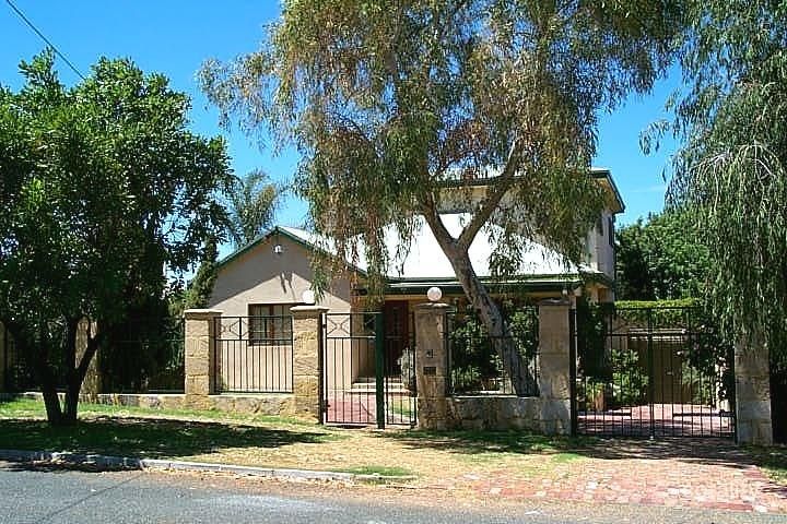 20 Jameson St, Mosman Park, WA 6012