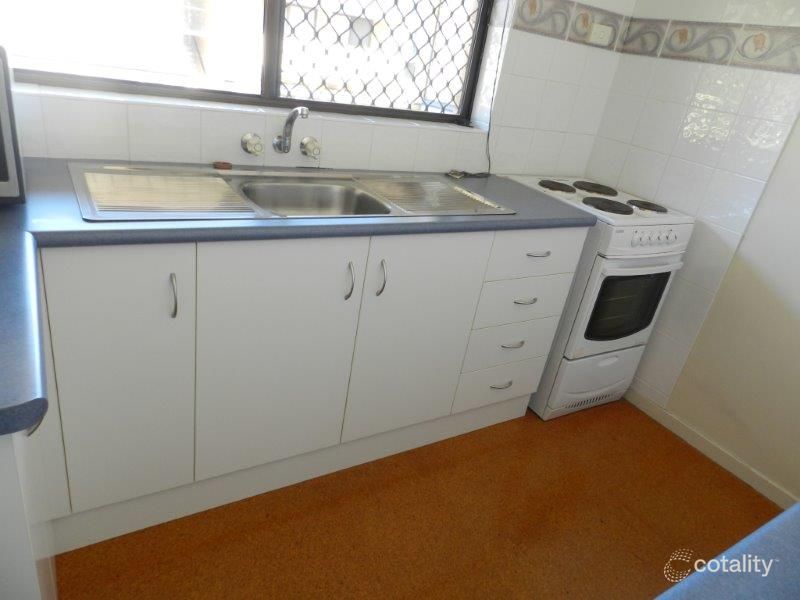 2/251 Auckland St, South Gladstone, QLD 4680