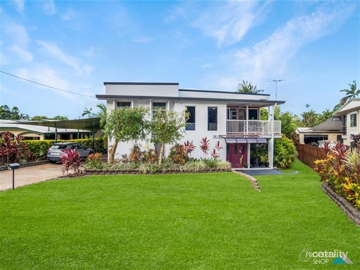 9 Turquoise Cl, Bayview Heights, QLD 4868