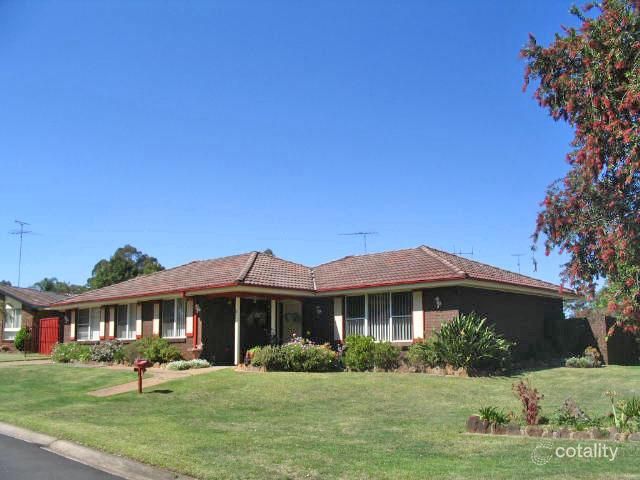 8 Rivendell Cres, Werrington Downs, NSW 2747