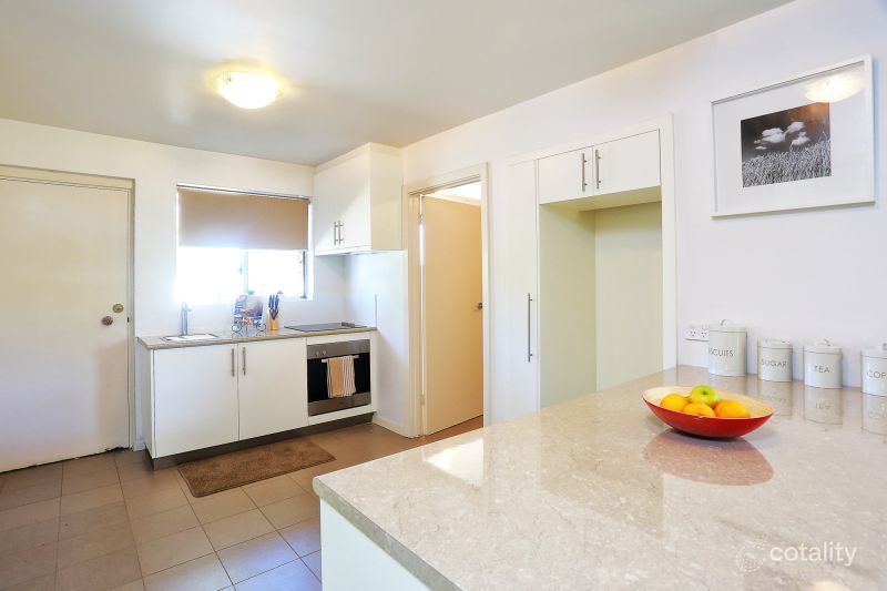 3/9 Clydesdale St, Como, WA 6152