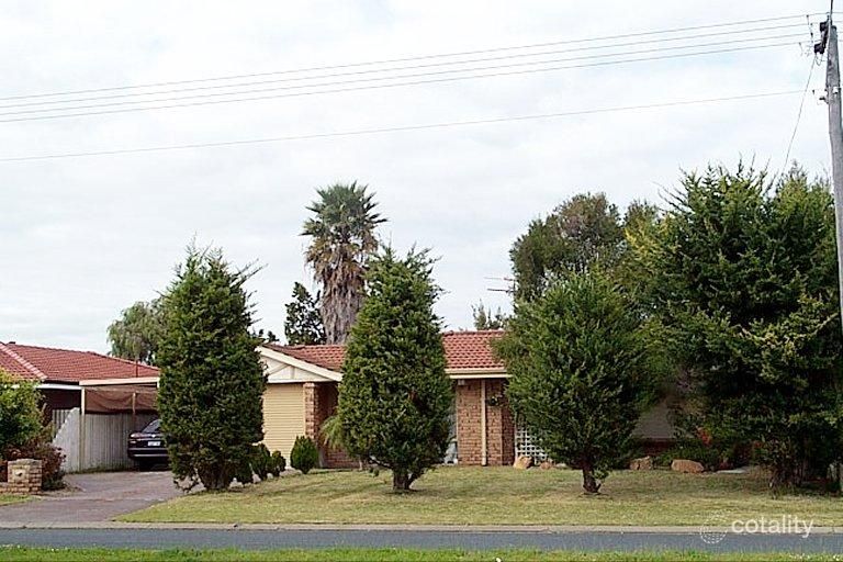 38 Willmott Dr, Cooloongup, WA 6168