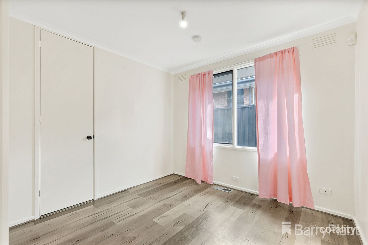 19 Savannah Cres, Epping, VIC 3076
