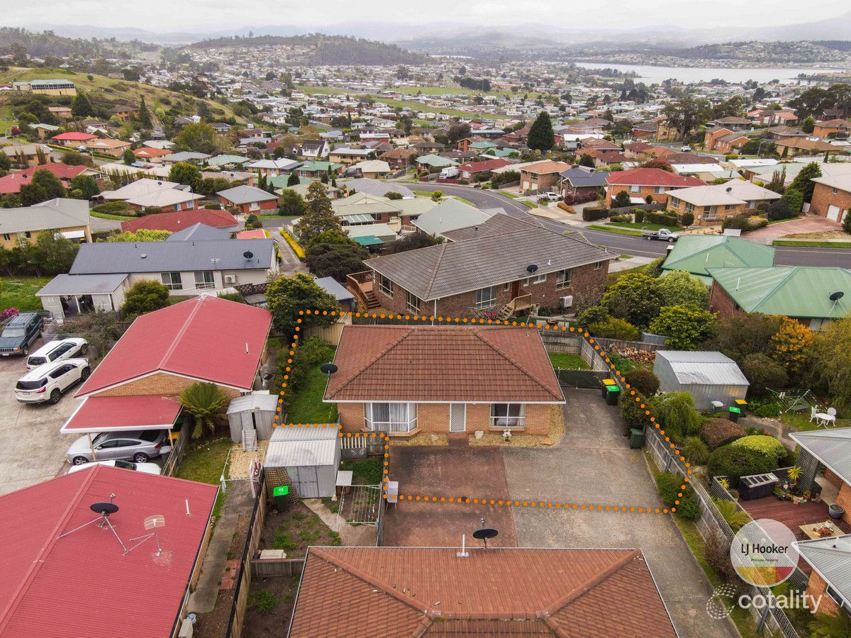 2/14 Lesdelle St, Claremont, TAS 7011