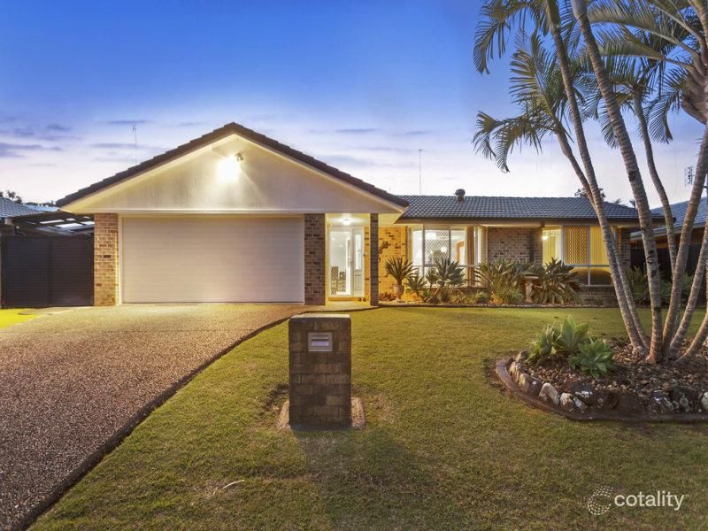 4 Kildare Dr, Banora Point, NSW 2486